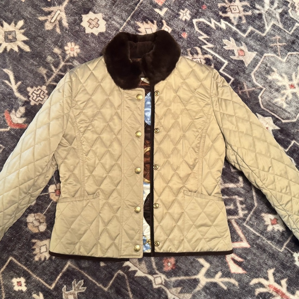 Coach Quilted Cream Jacket  w/ rabbit fur Collar full zip up & snaps